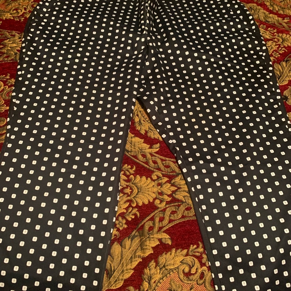 Worthington Black and White Polka Dot Capris